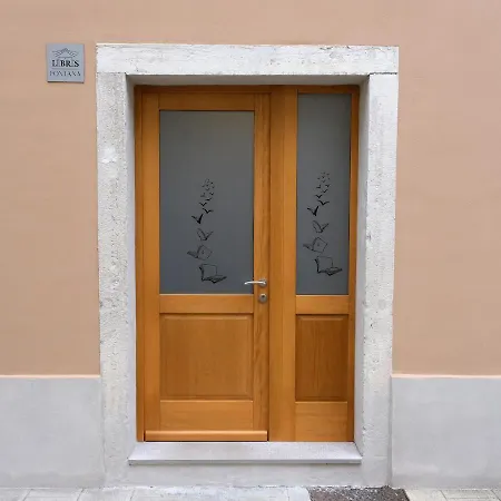 Apartma Libris