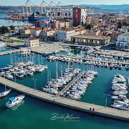 Apartman Apartma Libris Koper