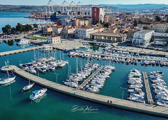 公寓 Apartma Libris 科佩尔